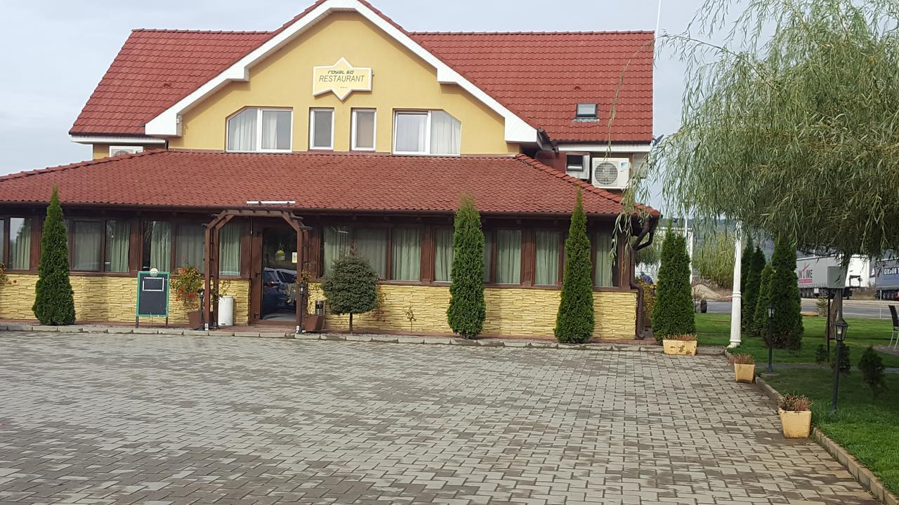 Royal 60 Bed & Breakfast Osorheiu Dış mekan fotoğraf